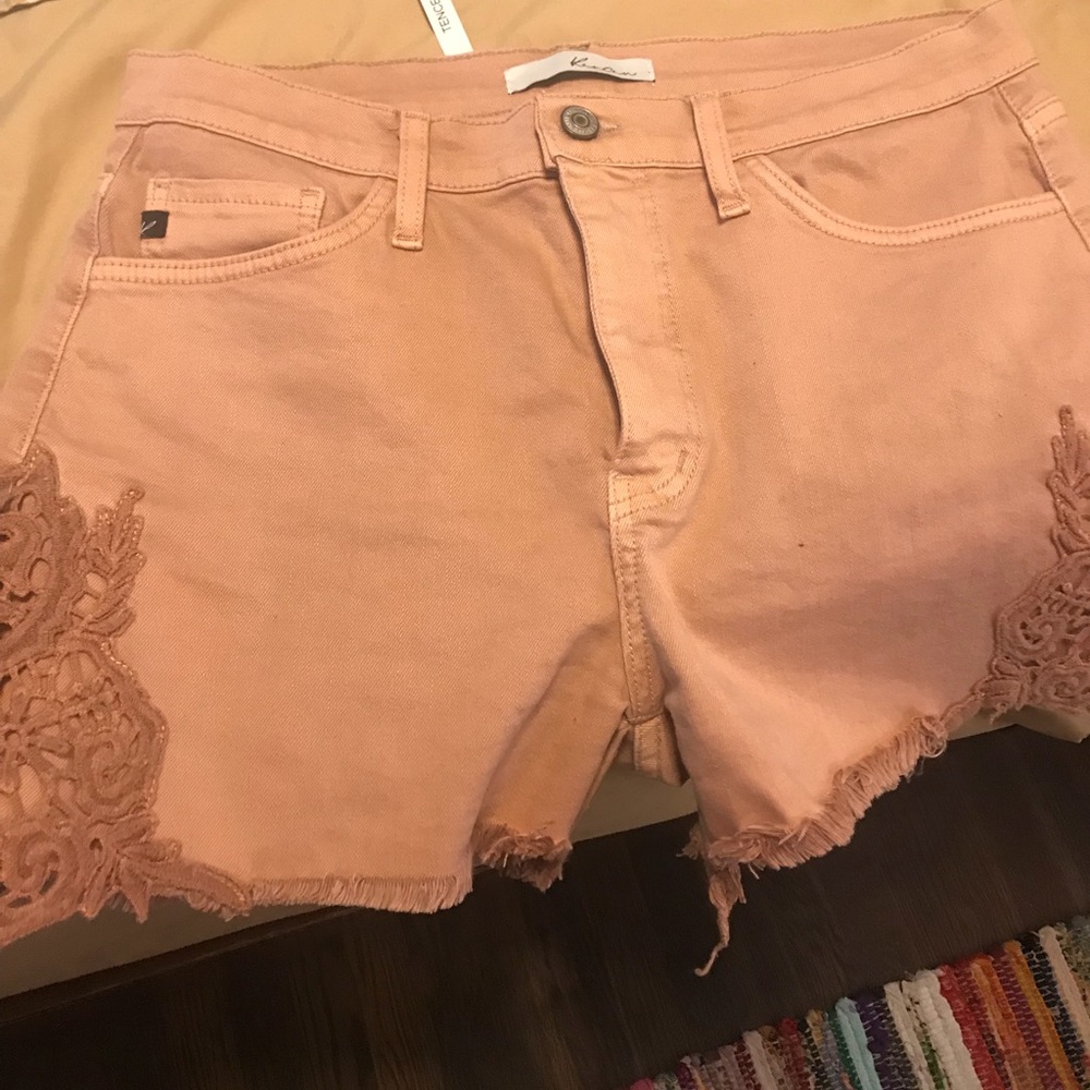 Women’s jean shorts.